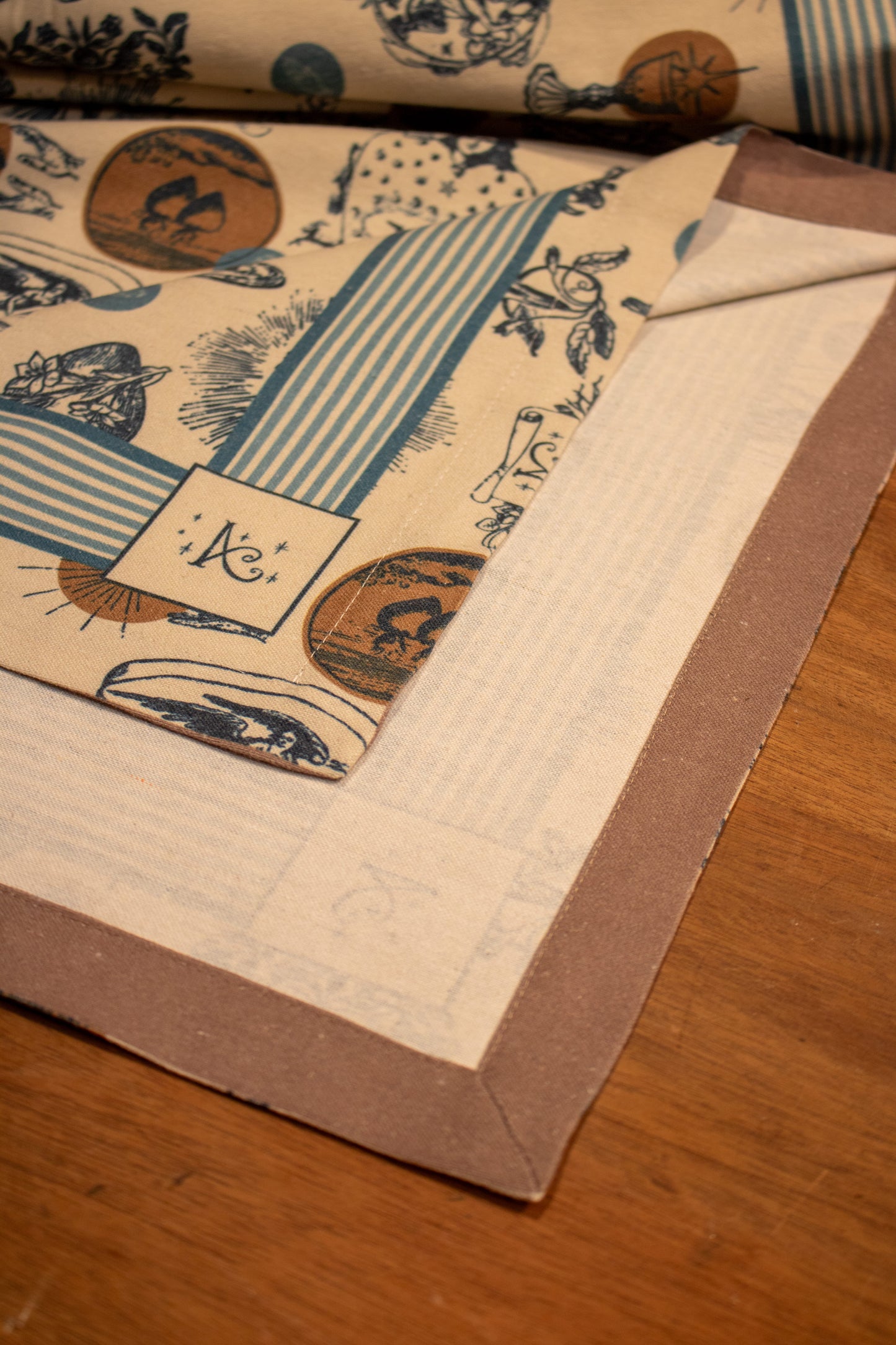 Mantel Exvotos 140 x 215 cm