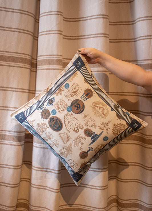 Cojin Exvotos 50x50 cm Beige